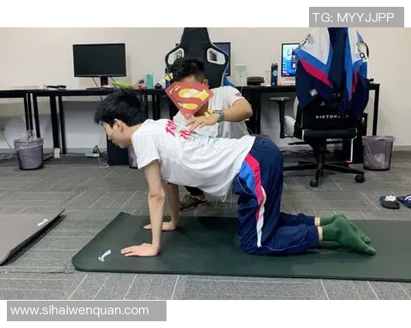 LNG在S15电竞总决赛中的战术表现分析与点评 LNG在S15电竞总决赛中的战术表现分析与点评